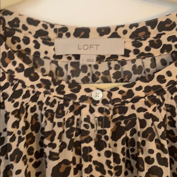 Semi Sheer Leopard Blouse LOFT Size L - Picture 2 of 2